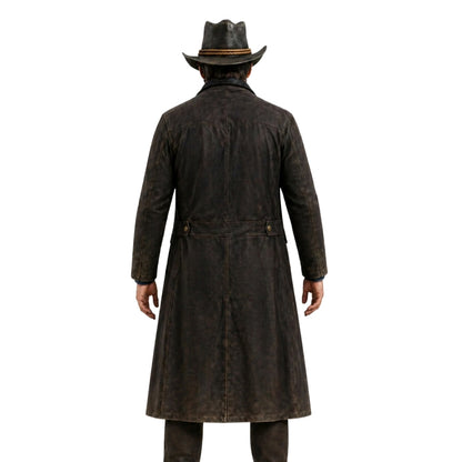 Man wearing a Trench Coat