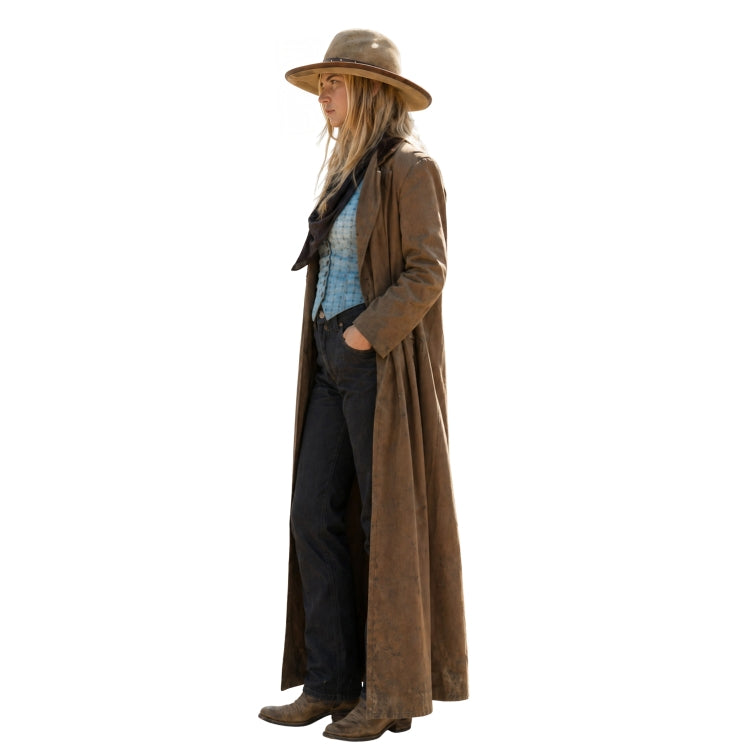 Person wearing a long coat in brown colour 