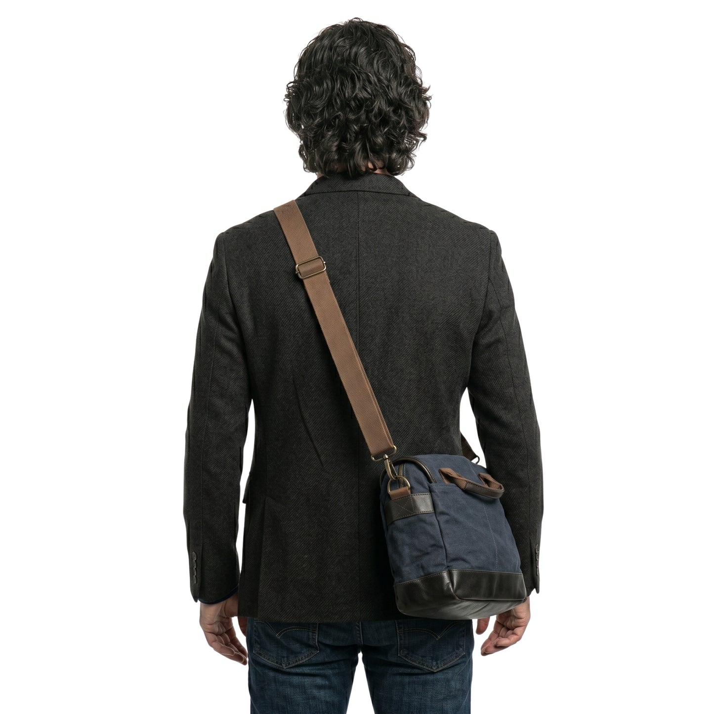 La Brea Gavin Harris Brown Jacket Season 2