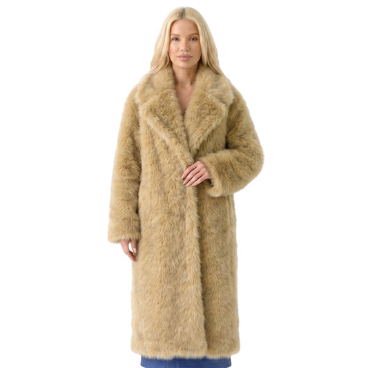 Love Island Beyond the Villa Kaylor Martin Fur Coat Get Now 
