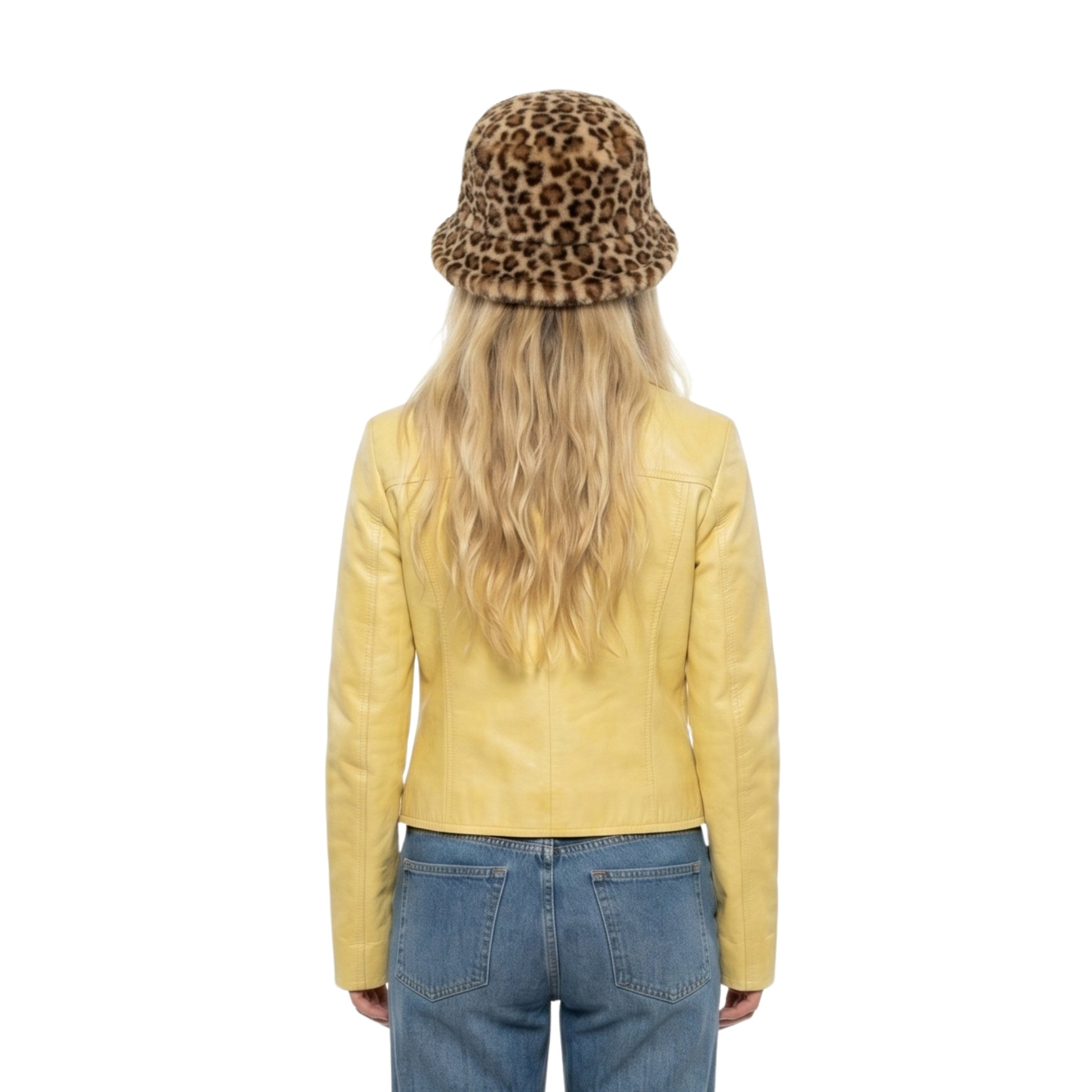 Street Style 2026 Sabrina Carpenter Yellow Leather Jacket